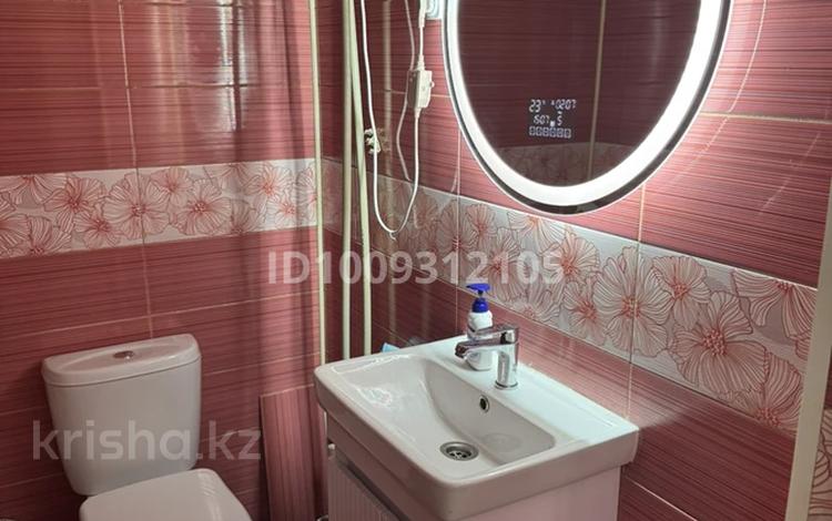 4-бөлмелі пәтер · 111 м² · 4/5 қабат, 15-й мкр 64, бағасы: 45 млн ₸ в Актау — фото 2