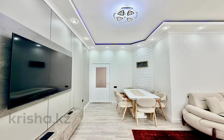 3-комнатная квартира · 98 м² · 7/13 этаж, мкр Мамыр-7, Шаляпина 21 за 87 млн ₸ в Алматы, Ауэзовский р-н — фото 2