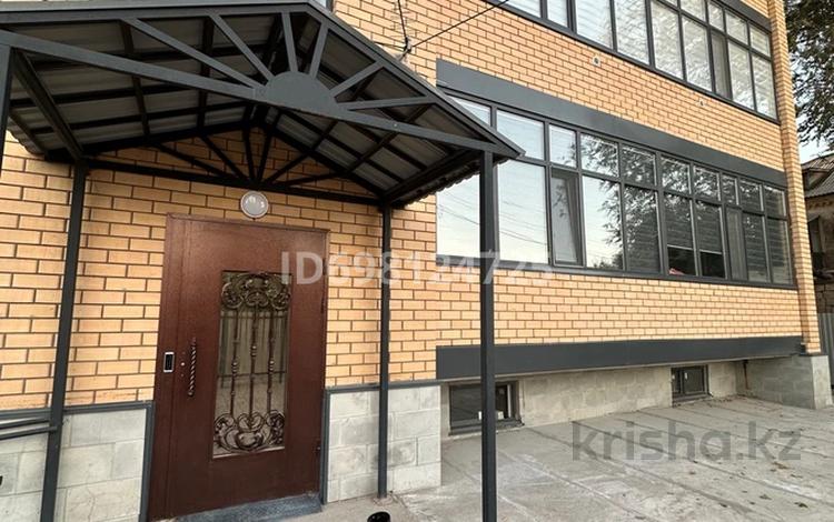 3-комнатная квартира · 91 м² · 5/5 этаж, Жунисова 138 — Саяхат за 44 млн ₸ в Уральске, мкр Школьник — фото 3