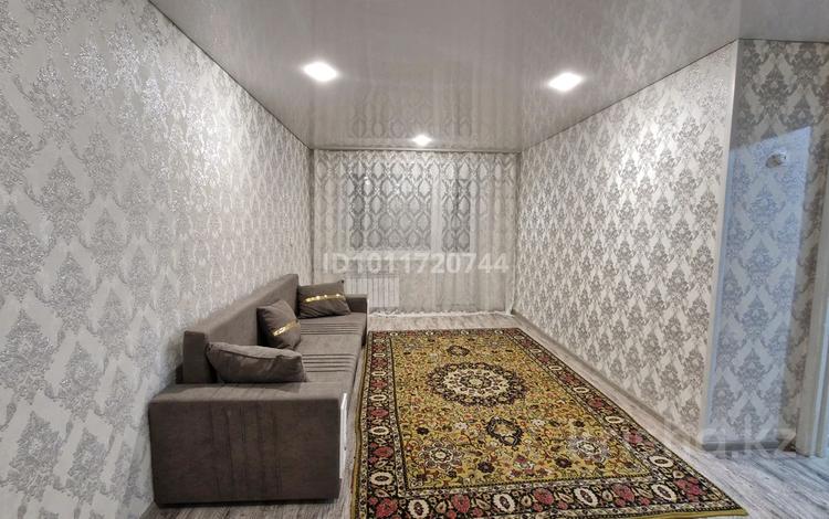 2-комнатная квартира · 45 м² · 5/5 этаж, Мкр.3 д.2 за 8.5 млн ₸ в Шемонаихе — фото 2