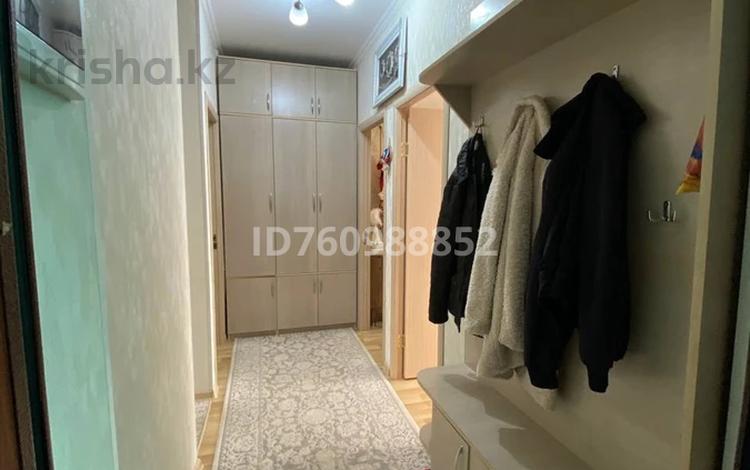 3-комнатная квартира · 72 м² · 1/5 этаж, 29-й мкр, 29-ш/а. 17 за 23.5 млн ₸ в Актау — фото 2