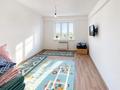 2-бөлмелі пәтер · 72 м² · 3/5 қабат, ул. Суворова — Саина, бағасы: 35 млн ₸ в Боралдае (Бурундай), мкр Водник-2 — фото 6