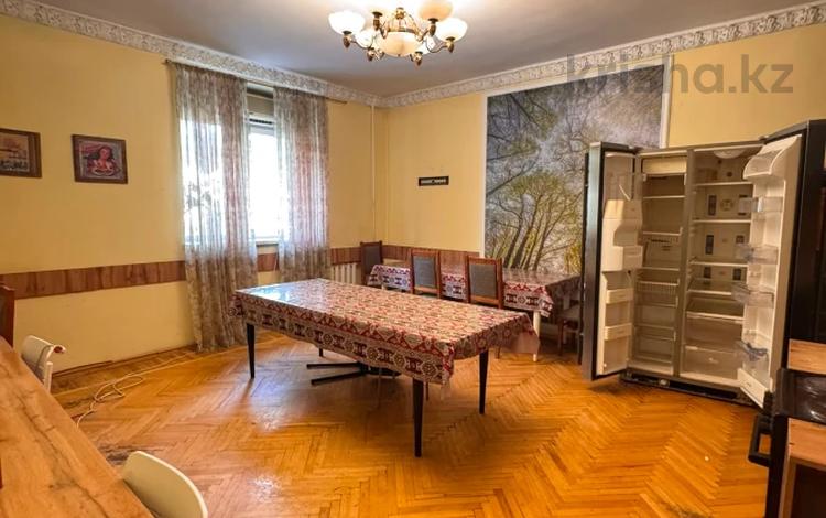 5-комнатная квартира · 129 м² · 3/3 этаж, Назарбаева 117 за 250 000 ₸ в Алматы, Алмалинский р-н — фото 2