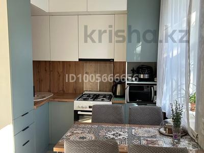 3-бөлмелі пәтер · 55.6 м² · 1/3 қабат, Селевина — 35 школа, бағасы: 17.5 млн ₸ в Семее
