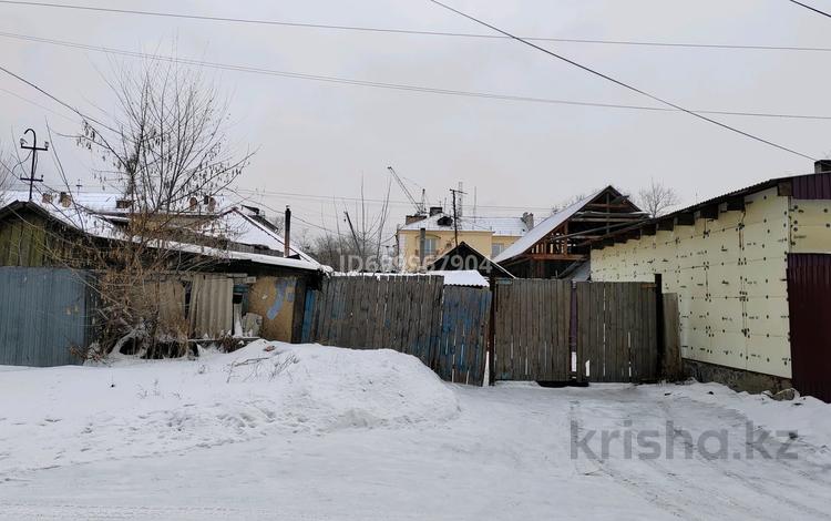 Жеке үй · 2 бөлме · 50 м² · 4.5 жүзд., Менжинского 85А — Рабочая, бағасы: 10 млн ₸ в Семее — фото 2
