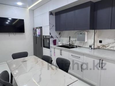3-бөлмелі пәтер · 116 м² · 1/9 қабат, 28-ш/а. 47, бағасы: 45 млн ₸ в Актау, 28-й мкр