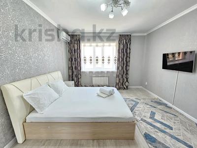 Тәулігіне пәтерлер в Актюбинской обл.: 1-бөлмелі пәтер · 40 м² · 6/9 қабат, мкр. Алтын орда, Мкр. Батыс-2 4Д — Мустафа Шокая, бағасы: 12 900 〒 1-бөлмелі пәтер · 40 м² · 6/9 қабат, мкр. Алтын орда, Мкр. Батыс-2 4Д — Мустафа Шокая, бағасы: 12 900 〒 в Актобе