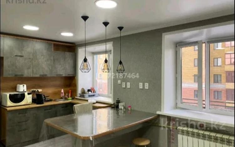 2-комнатная квартира · 50 м² · 5/5 этаж, Уранхаева 20 за 15 000 ₸ в Семее — фото 7