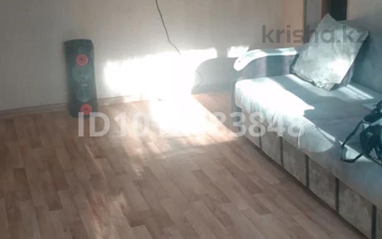 2-комнатная квартира · 42 м² · 1/4 этаж, Майкудук, Майкудук, 11-й квартал 14 — Магазин Курбан Али за 10 млн ₸ в Караганде, Алихана Бокейханова р-н — фото 3