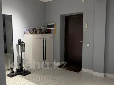3-комнатная квартира · 85 м² · 4/17 этаж, Жандосова за 61 млн 〒 в Алматы, Ауэзовский р-н