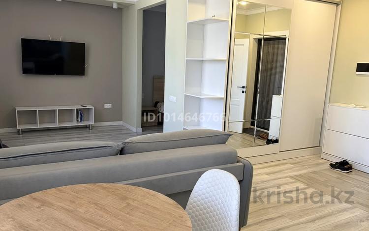 1-комнатная квартира · 46 м², мкр Юго-Восток, Камали Дүйсембекова 53а за 250 000 ₸ в Караганде, Казыбек би р-н — фото 2