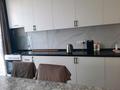 1-комнатная квартира · 48.5 м² · 1/7 этаж, мкр Акбулак 206 — Шарипова за 220 000 ₸ в Алматы, Алатауский р-н