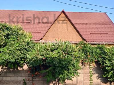 Продажа домов и дачи в Алматинской обл.: Отдельный дом · 4 комнаты · 106.6 м² · 9 сот., Наурыз 9 — Напротив мечети за 35 млн 〒 Отдельный дом · 4 комнаты · 106.6 м² · 9 сот., Наурыз 9 — Напротив мечети за 35 млн 〒 в Жамбыле