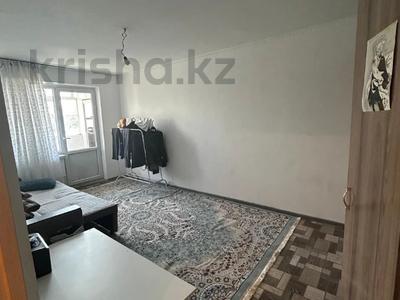 1-бөлмелі пәтер · 33 м² · 5/5 қабат, Ақсай-2 ш/а., бағасы: 22.5 млн ₸ в Алматы, Ауэзовский р-н