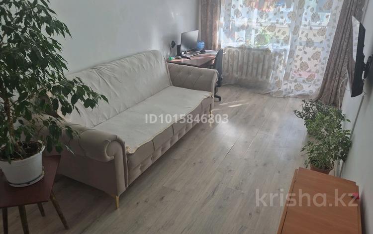 4-комнатная квартира · 100 м² · 5/5 этаж, Олимпийская 25 — Школа №3 за 11 млн ₸ в Курчатове — фото 2