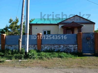 Отдельный дом · 3 комнаты · 100 м² · 10 сот., Береговая 63 за 14.5 млн ₸ в Акколе