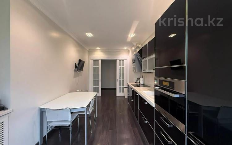 2-бөлмелі пәтер · 80 м² · 3/7 қабат, мкр Мирас, Мкр. Мирас 157, бағасы: 500 000 ₸ в Алматы, Бостандыкский р-н — фото 8