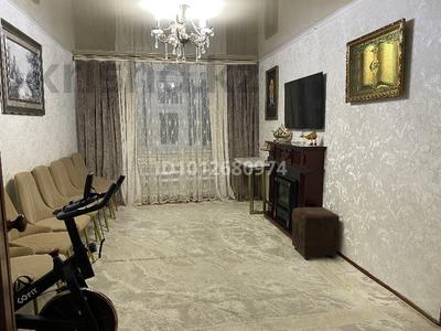 3-бөлмелі пәтер · 63 м², мкр Каратау 16, бағасы: 130 000 ₸ в Таразе