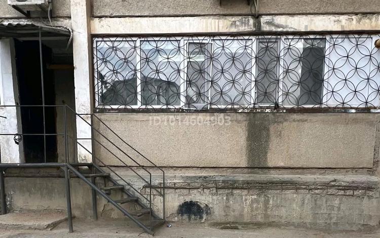2-комнатная квартира · 58 м² · 1/9 этаж, 13-й мкр 13а за 13.5 млн ₸ в Актау — фото 2
