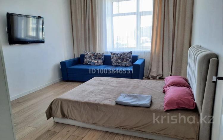 1-комнатная квартира · 38 м², Сабитова 26 за 8 000 ₸ в Балхаше — фото 2