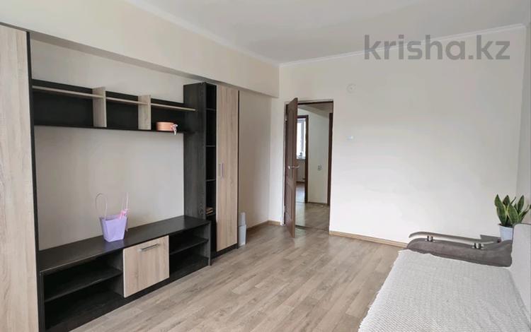 2-комнатная квартира · 56 м² · 3/5 этаж, Калдаякова 41 за 300 000 ₸ в Алматы, Медеуский р-н — фото 2