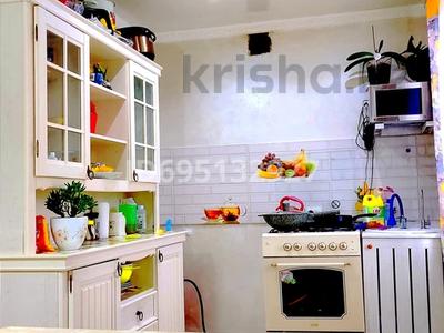 4-бөлмелі пәтер · 61 м² · 1/5 қабат, Алтынсарина 21 — Рядом с мешитом, бағасы: 25 млн ₸ в 