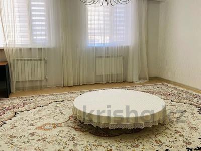 4-комнатная квартира · 100 м² · 3/5 этаж, 15-й мкр 28 за 250 000 ₸ в Актау