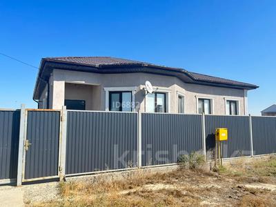 Продажа домов и дачи в Атырауской обл.: Отдельный дом · 4 комнаты · 144 м² · 10 сот., Кисым габдоллаулы 11 за 32 млн 〒 Отдельный дом · 4 комнаты · 144 м² · 10 сот., Кисым габдоллаулы 11 за 32 млн 〒 в Кокарне