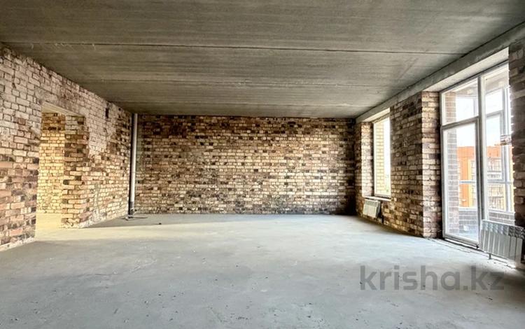 3-бөлмелі пәтер · 105 м² · 7/9 қабат, Академика Сатпаева 306, бағасы: ~ 58.8 млн ₸ в Павлодаре — фото 2
