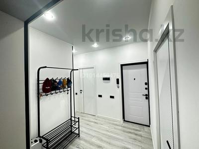 4-комнатная квартира · 90 м² · 1/5 этаж, мкр №6 46 — Абая Сайна за 500 000 ₸ в Алматы, Ауэзовский р-н