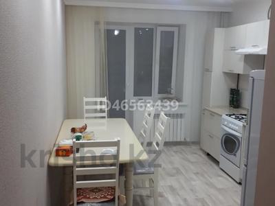 Пәтерлер в Западно-Казахстанской обл.: 2-бөлмелі пәтер · 65 м² · 6/9 қабат, Кердеры 120 — Ихсанова, бағасы: 260 000 〒 2-бөлмелі пәтер · 65 м² · 6/9 қабат, Кердеры 120 — Ихсанова, бағасы: 260 000 〒 в Уральске