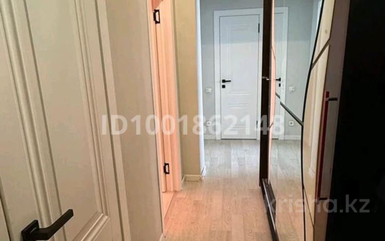 2-комнатная квартира · 65 м², мкр Мамыр-2 за 48 млн ₸ в Алматы, Ауэзовский р-н — фото 18