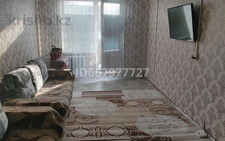 3-бөлмелі пәтер · 65.7 м² · 5/5 қабат, улица Юность 47, бағасы: 20 млн ₸ в Семее — фото 3