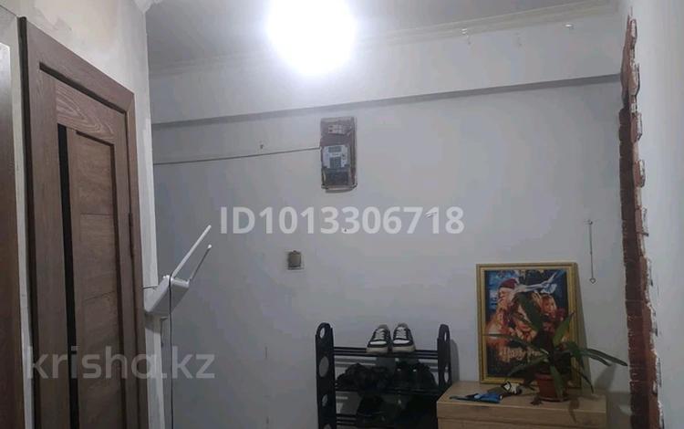 2 бөлме · 55 м² · 4/5 қабат, Ақбұлым ш/а. 191 — Байзак Батыра Жельтоксан, бағасы: 130 000 ₸ в Таразе, мкр Акбулым — фото 2