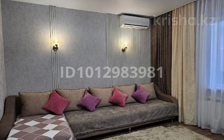 2-бөлмелі пәтер · 61 м² · 1/6 қабат, мкр Кокжиек 14, бағасы: 35 млн ₸ в Алматы, Жетысуский р-н — фото 2