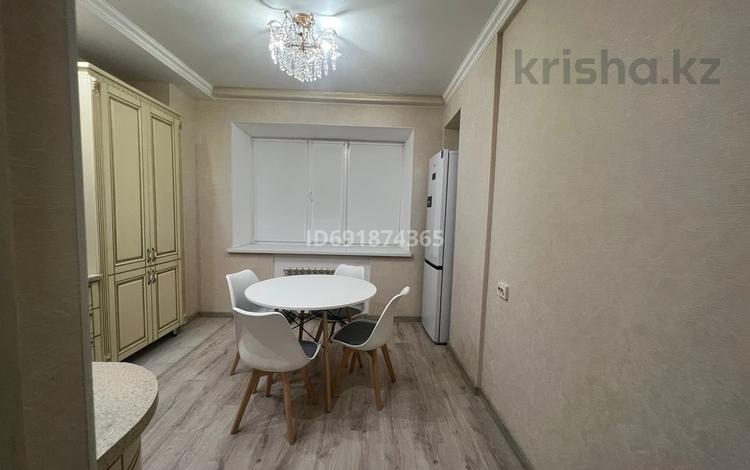 3-комнатная квартира, 75 м², 5/5 этаж помесячно, мкр. Алтын орда, Батыс 2 9/4