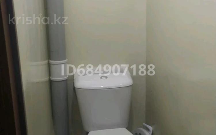 4-комнатная квартира · 72 м² · 5/5 этаж, 3-й микрорайон, 3-й микрорайон 6 — Тамерлановское шоссе и Бейбитшилик за 30 млн ₸ в Шымкенте, Туран р-н — фото 2
