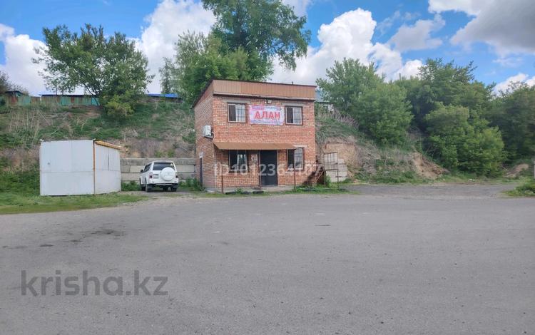 Магазины и бутики · 80 м² за 25 млн ₸ в Усть-Каменогорске — фото 2