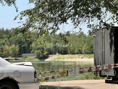 Продажа домов и дачи в Алматинской обл.: Отдельный дом · 3 комнаты · 180 м² · 12.5 сот., Приозерная 7 — Напротив озера 19 км за 50 млн 〒 Отдельный дом · 3 комнаты · 180 м² · 12.5 сот., Приозерная 7 — Напротив озера 19 км за 50 млн 〒 в