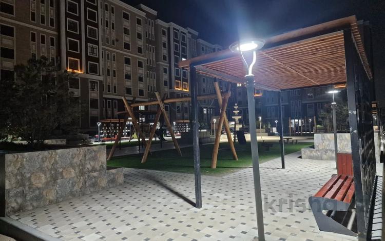 4-комнатная квартира · 154 м² · 8/8 этаж, 32А мкр 4 за 27 млн ₸ в Актау — фото 2