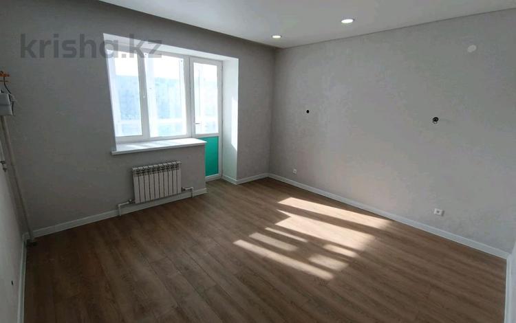 2-комнатная квартира · 62.4 м² · 8/10 этаж, мкр. Алтын орда за 26 млн ₸ в Актобе — фото 2