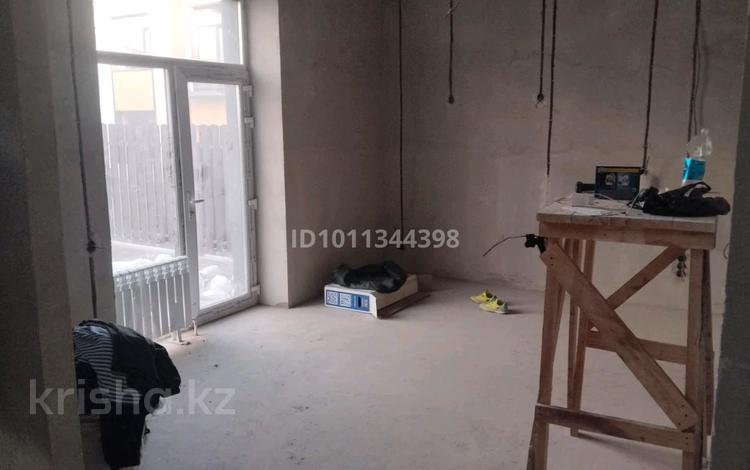 Часть дома · 4 комнаты · 140 м² · 3 сот., мкр Кунгей , Кайрат Тлеугабыла 4/10 — Автоцентр Бахус за 85 млн 〒 в Караганде, Казыбек би р-н — фото 2