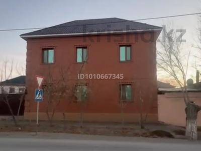 Жеке үй · 4 бөлме · 100 м² · 7.8 сот., Сагымбаев — Бейбитшилик, бағасы: 35 млн 〒 в 