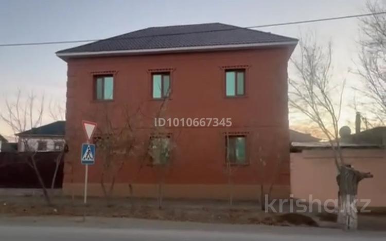 Жеке үй · 4 бөлме · 100 м² · 7.8 сот., Сагымбаев — Бейбитшилик, бағасы: 35 млн 〒 в  — фото 2