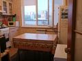 2-бөлмелі пәтер · 60.3 м² · 4/6 қабат, Центральный ш/а., Қ.Ерниязова 18, бағасы: 27 млн ₸ в Атырау, мкр Центральный