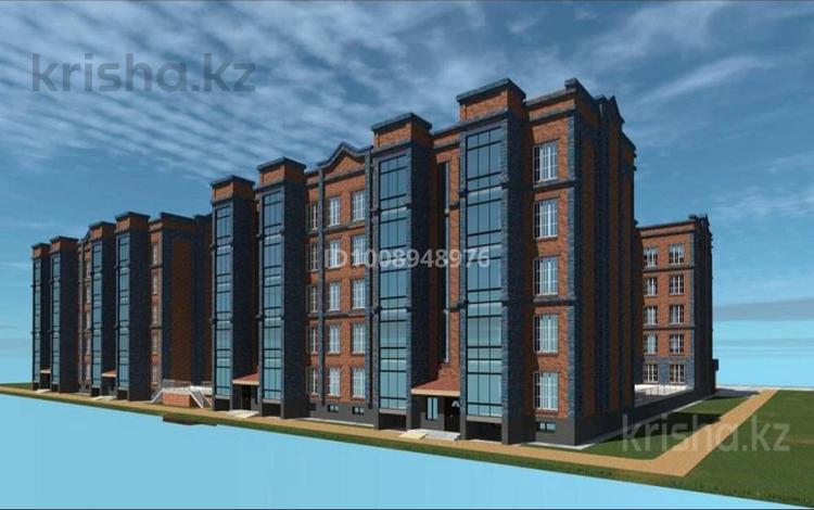 5-комнатная квартира · 200 м² · 2/5 этаж, мкр. Алтын орда за 105 млн 〒 в Актобе — фото 51