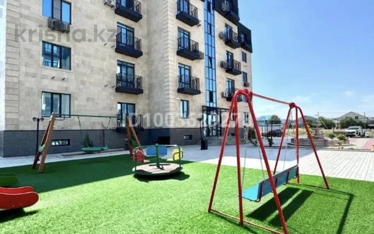 3-комнатная квартира · 93.1 м² · 3/5 этаж, мкр Жеруйык, Каленова 15б — ул. Магжана Жумабаева за 45 млн ₸ в Атырау — фото 16