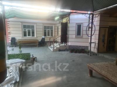 Отдельный дом · 9 комнат · 140 м² · 6 сот., Сыргак батыр 20 — Сара комплекс за 35 млн 〒 в Туркестане