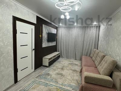 3-комнатная квартира · 55 м² · 4/5 этаж, Момышулы за 24 млн 〒 в Семее