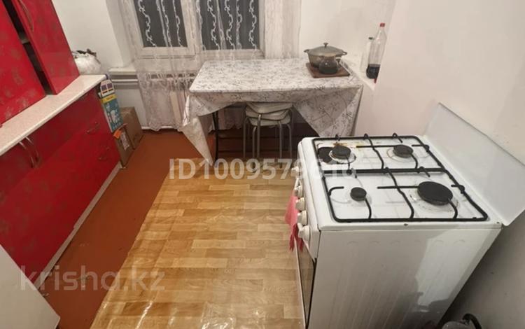 2-бөлмелі пәтер · 29.3 м² · 1/3 қабат, Гоголя 40 — Ул.Омералиева-ул.Гоголя, бағасы: 10 млн ₸ в Каскелене — фото 2